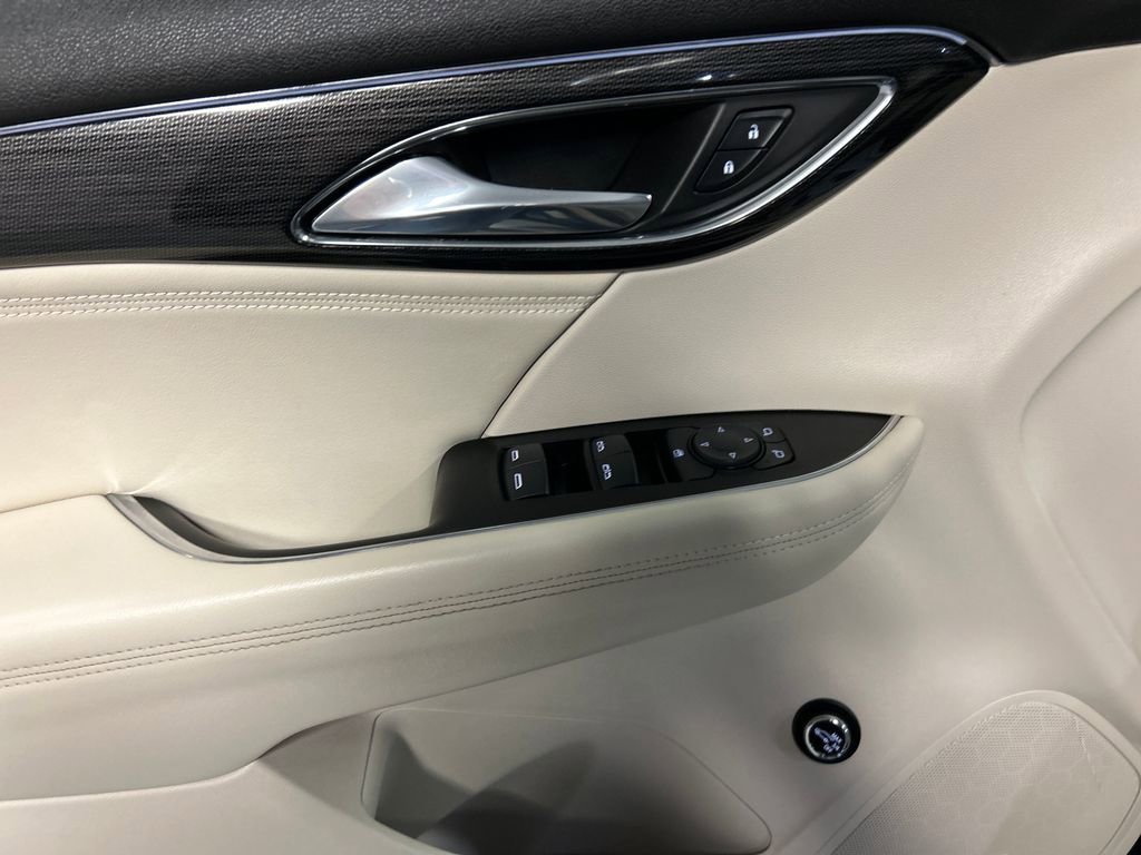 Used 2023 Buick Envision Preferred image 14