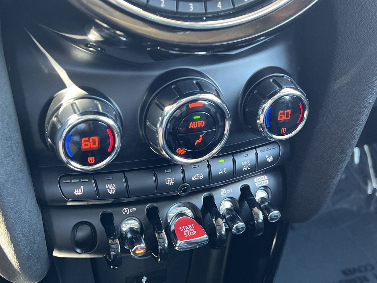 Used 2019 MINI Cooper S w/ Premium Package FWD image 26