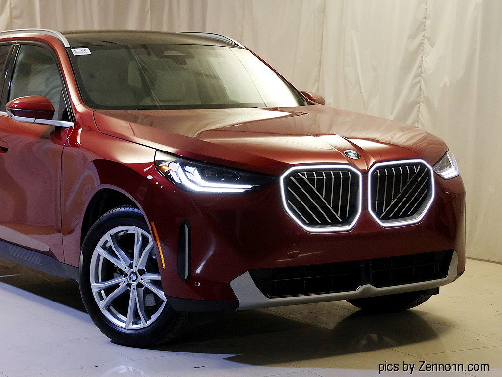 Certified 2025 BMW X3 xDrive30i AWD/4WD image 2
