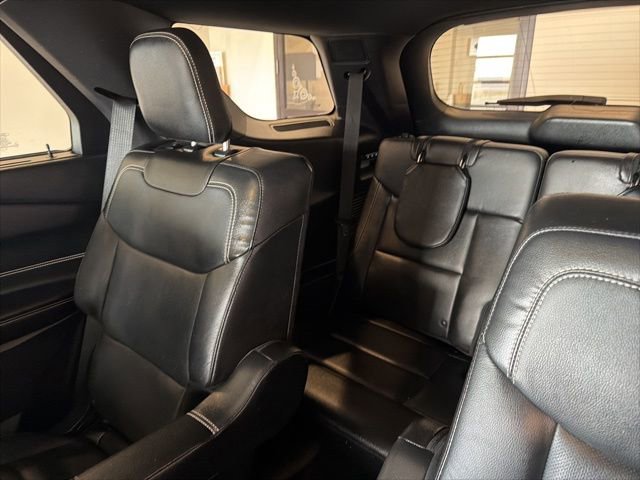 Used 2020 Ford Explorer ST w/ Premium Technology Package AWD/4WD image 19