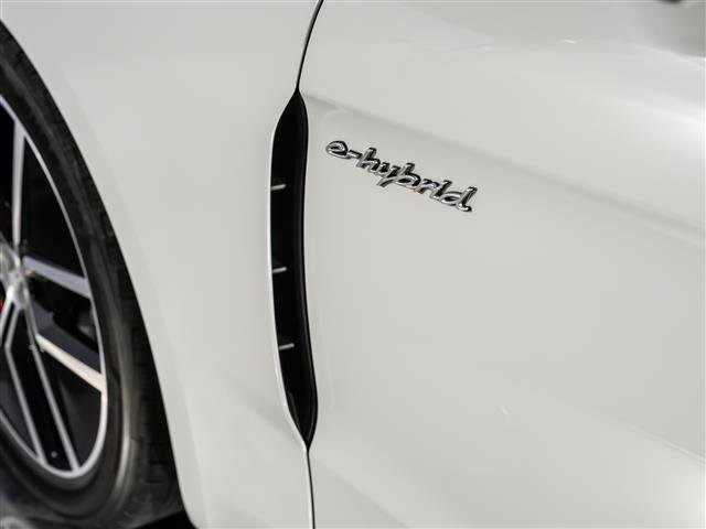 New 2026 Porsche Panamera 4S image 32