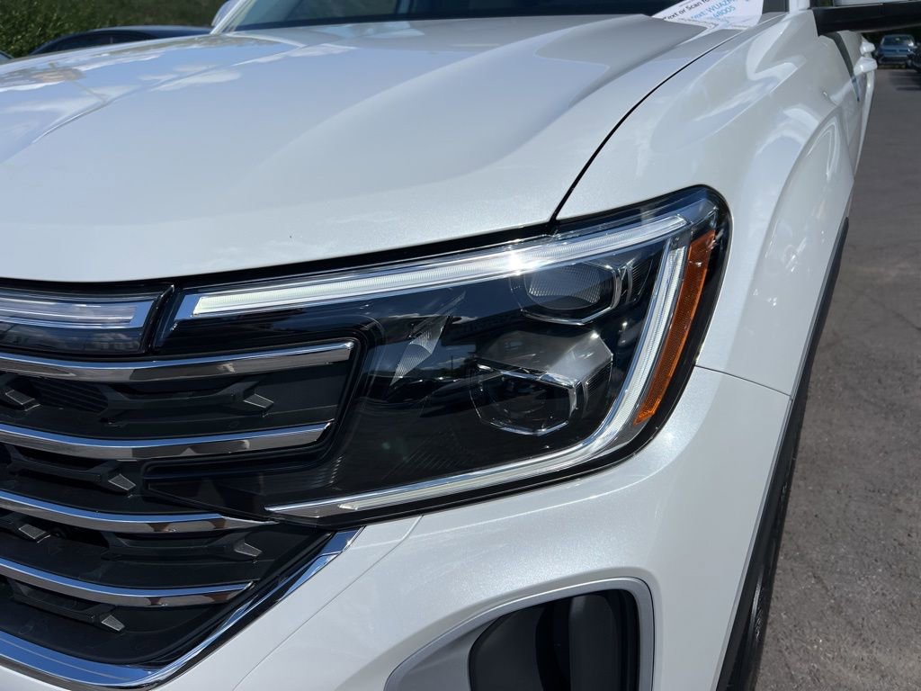 New 2026 Volkswagen Atlas SE image 9