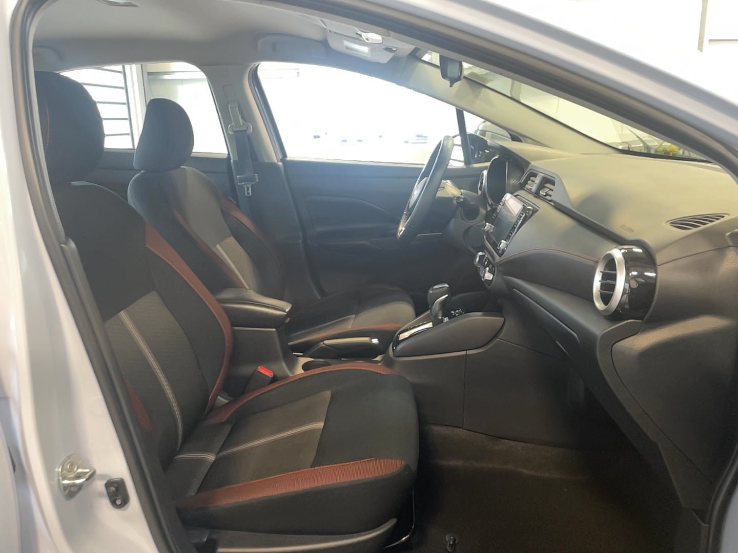 Used 2024 Nissan Versa SR w/ Trunk Package FWD image 20