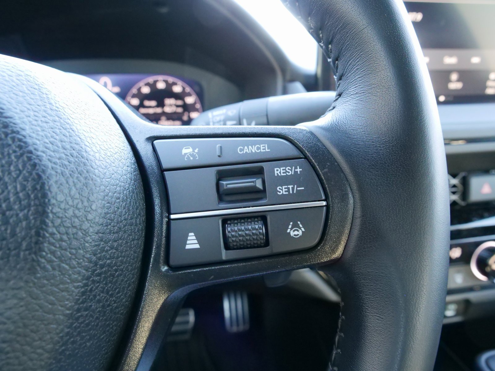 Used 2025 Honda Accord Sport image 24