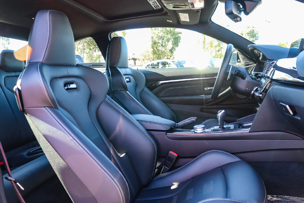 Used 2020 BMW M4 Coupe w/ Competition Package RWD image 14