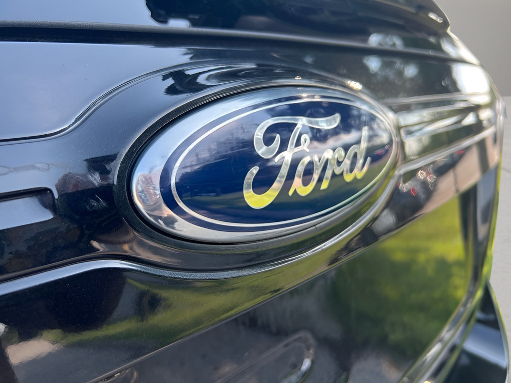 Used 2011 Ford Edge SEL w/ 202A Rapid Spec Order Code AWD/4WD image 34
