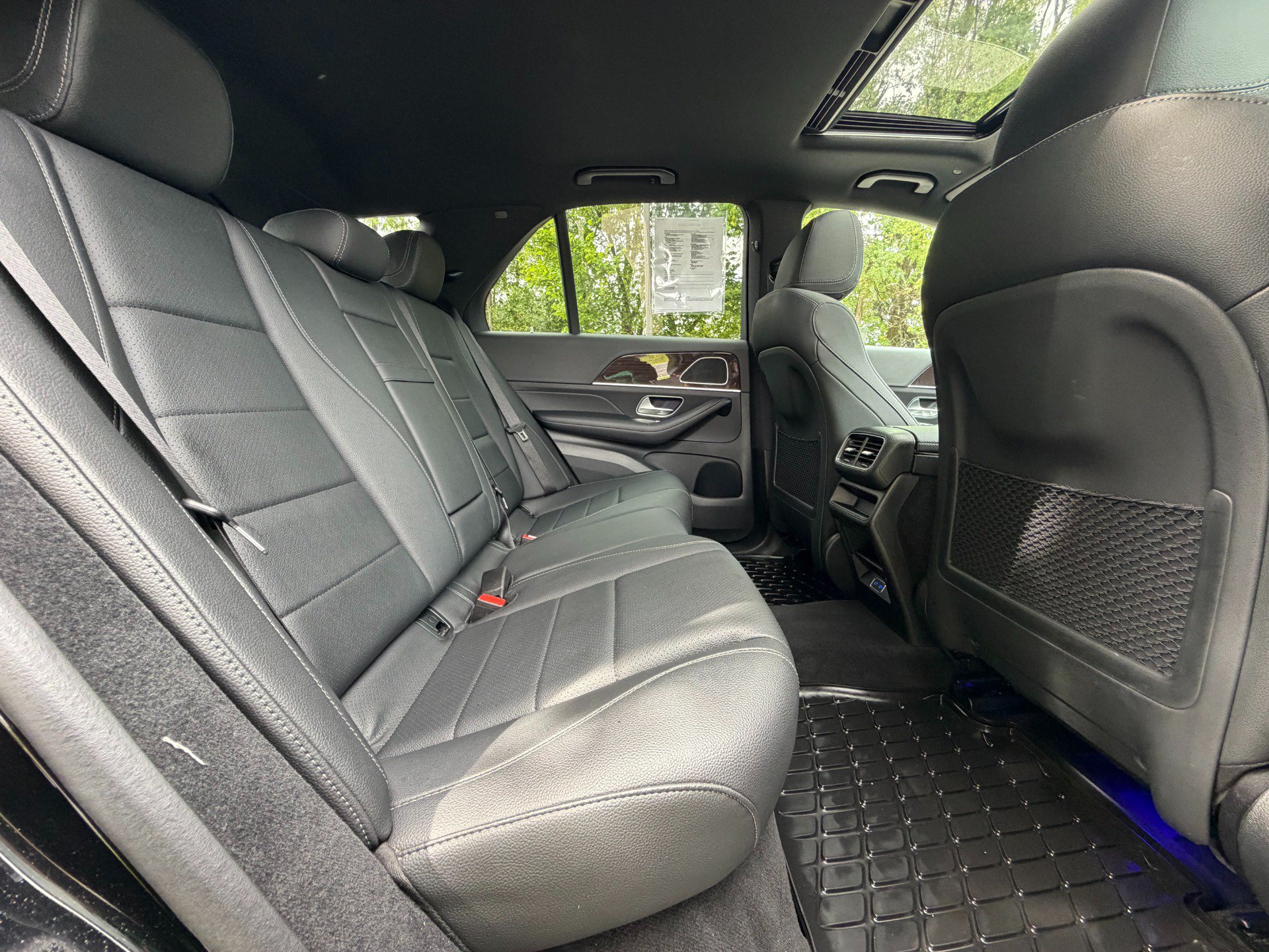 Used 2025 Mercedes-Benz GLE 350 4MATIC image 28