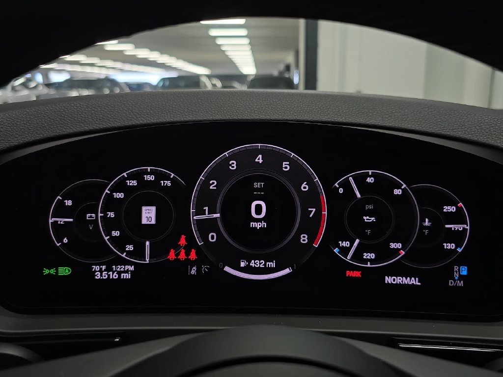 Certified 2026 Porsche Cayenne AWD/4WD image 14