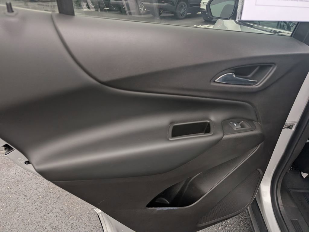 Used 2020 Chevrolet Equinox LT image 10