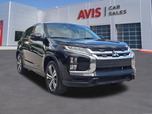Used 2025 Mitsubishi Outlander Sport SE AWD/4WD image 3