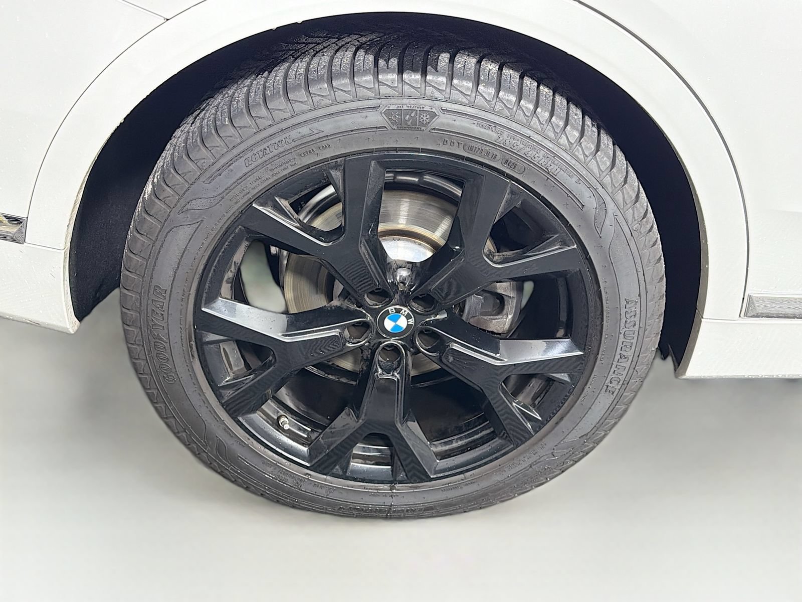 Used 2021 BMW X7 xDrive40i w/ Premium Package AWD/4WD image 37