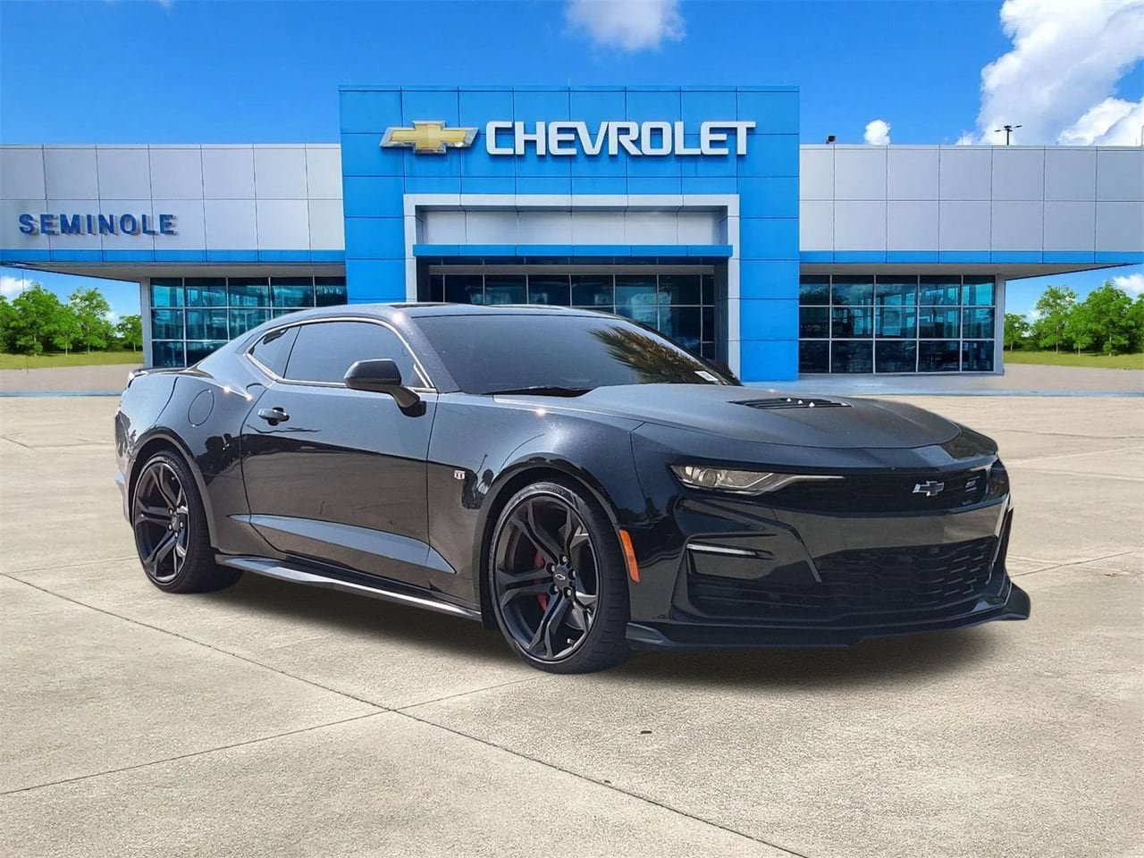 Used 2022 Chevrolet Camaro SS RWD image 1