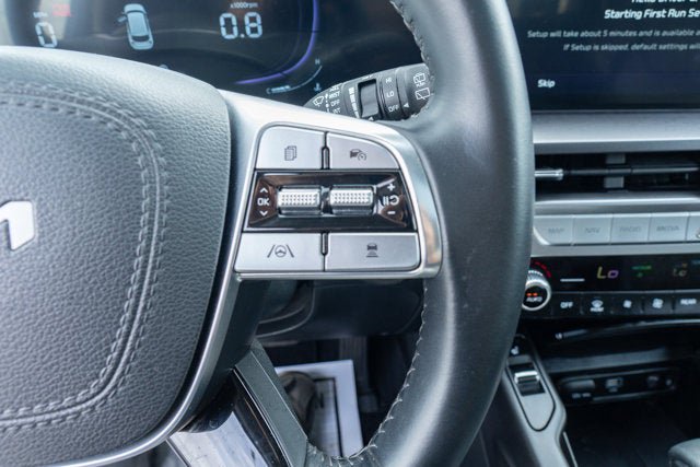 Used 2025 Kia Telluride S FWD image 21