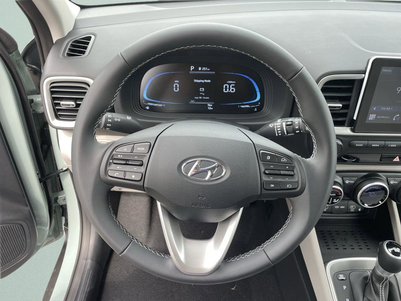 New 2026 Hyundai Venue SEL image 38