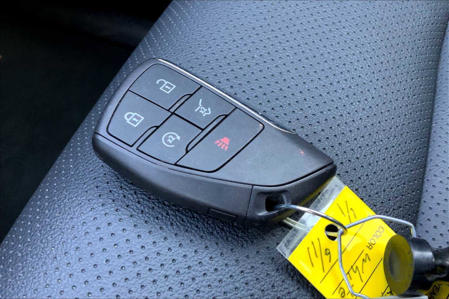 Used 2024 Chevrolet Traverse LT image 14