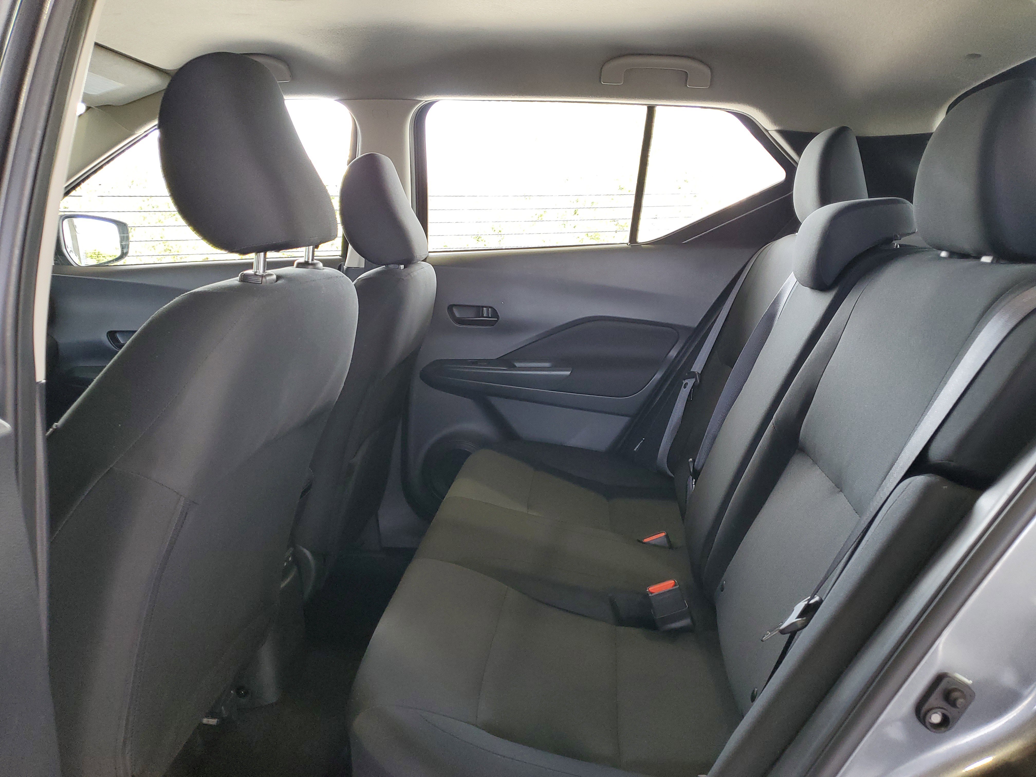 Used 2023 Nissan Kicks S FWD image 9