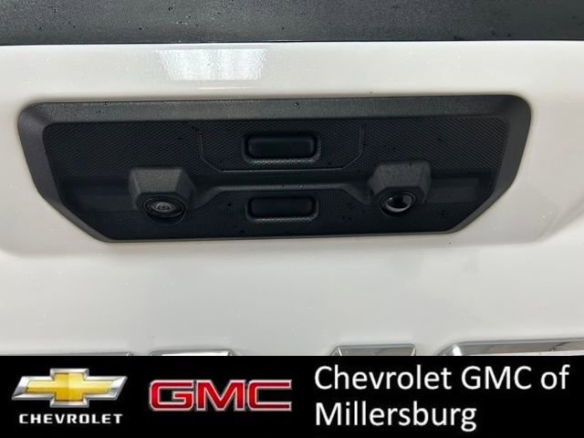 Used 2024 GMC Sierra 1500 AT4 w/ AT4 Premium Package AWD/4WD image 7