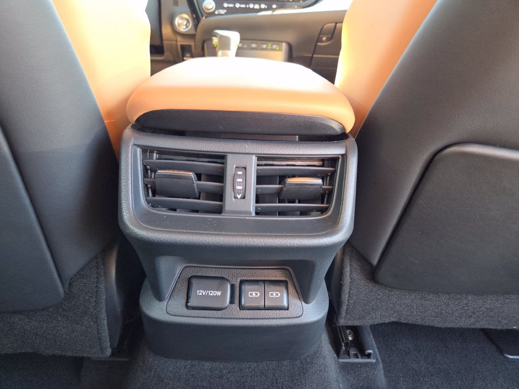 Certified 2025 Lexus ES 300h Ultra Luxury FWD image 34