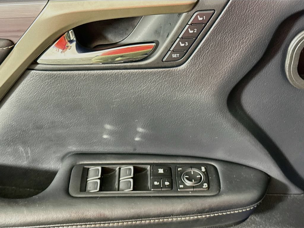 Used 2022 Lexus RX 350 F Sport w/ Accessory Package AWD/4WD image 23
