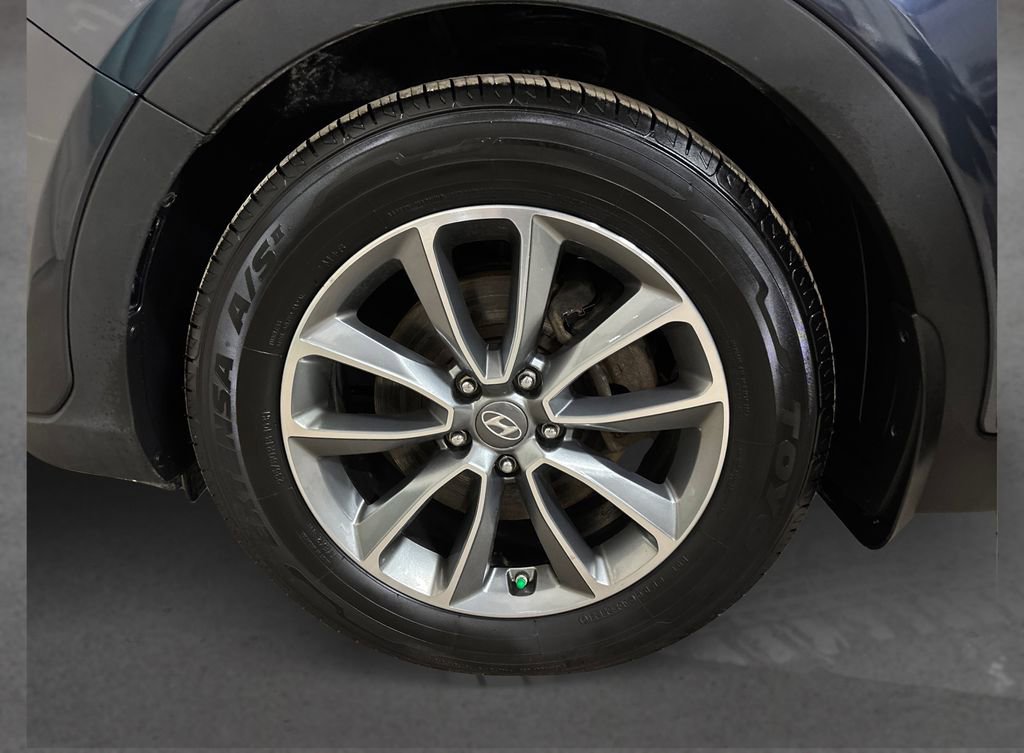 Used 2017 Hyundai Santa Fe SE w/ SE Premium Package 02 image 12