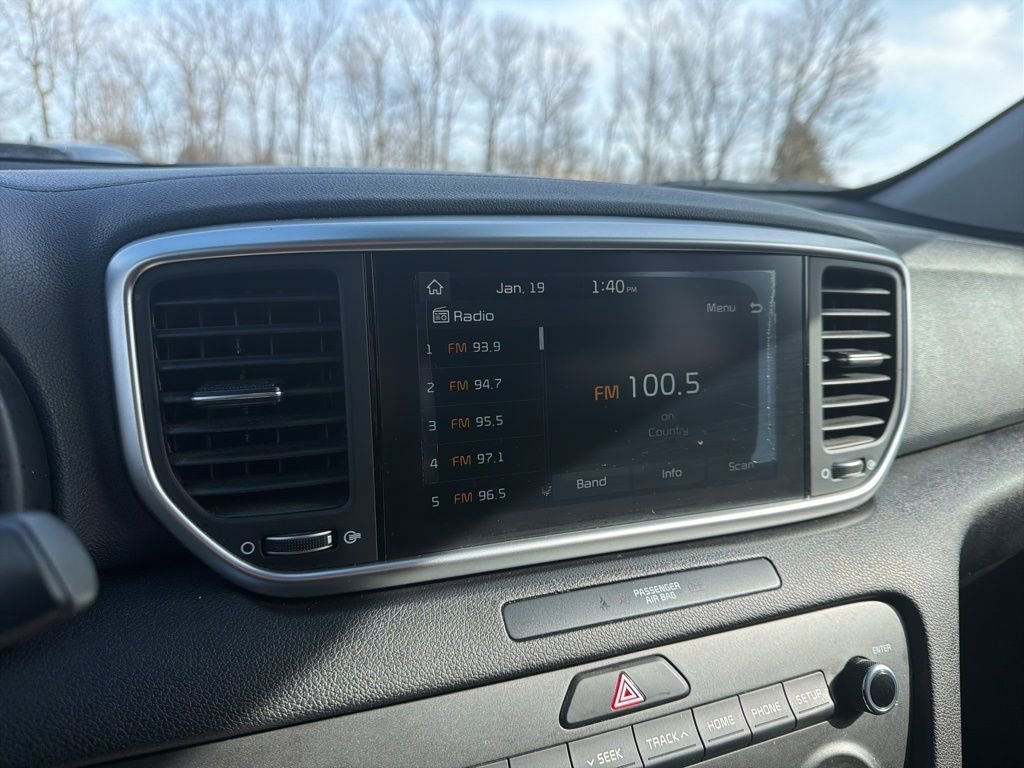 Used 2020 Kia Sportage LX image 28