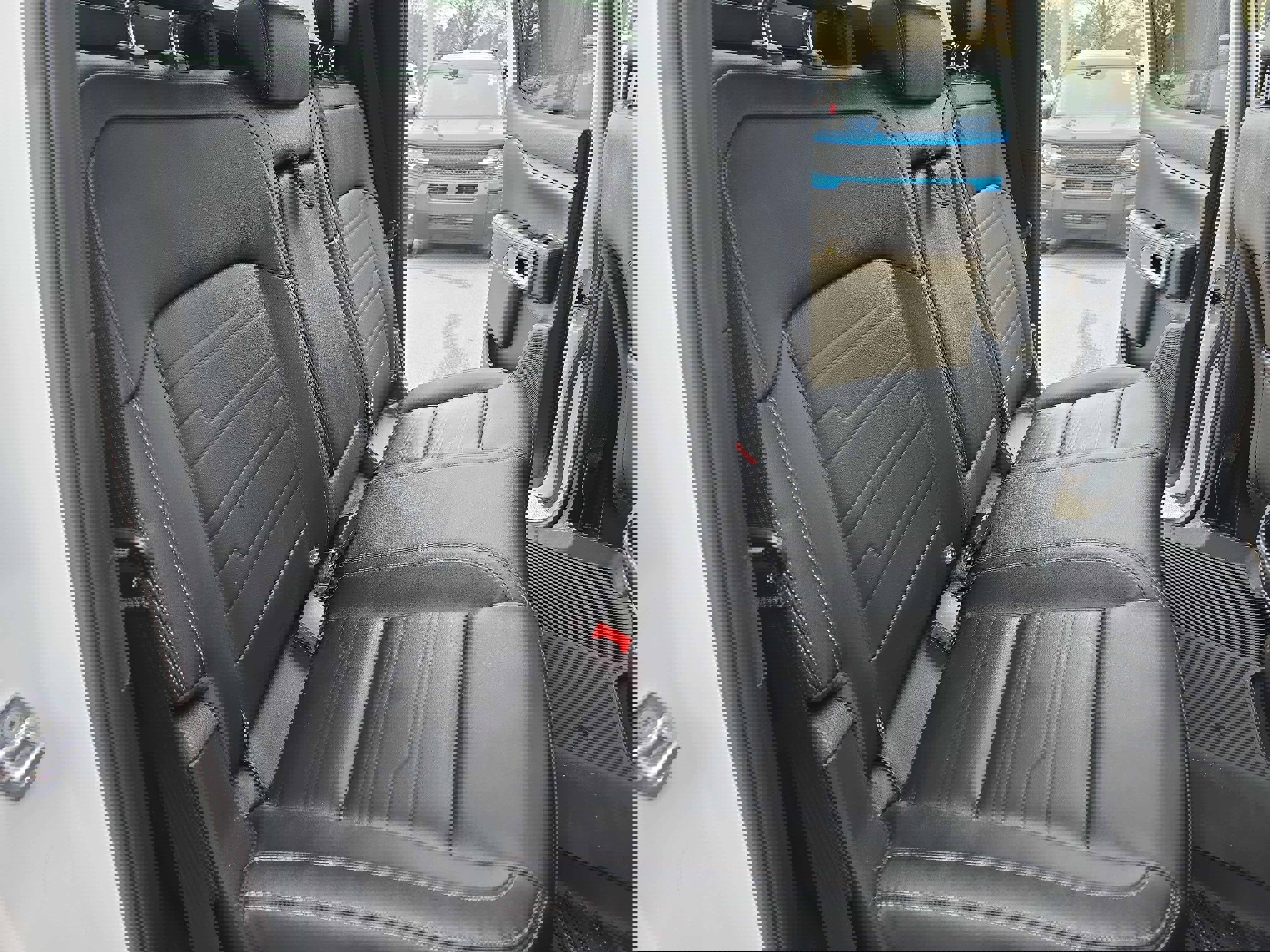 Used 2024 Ford Ranger Lariat w/ Advanced Towing Package image 11