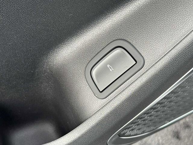 New 2025 Buick Enclave Sport Touring image 21