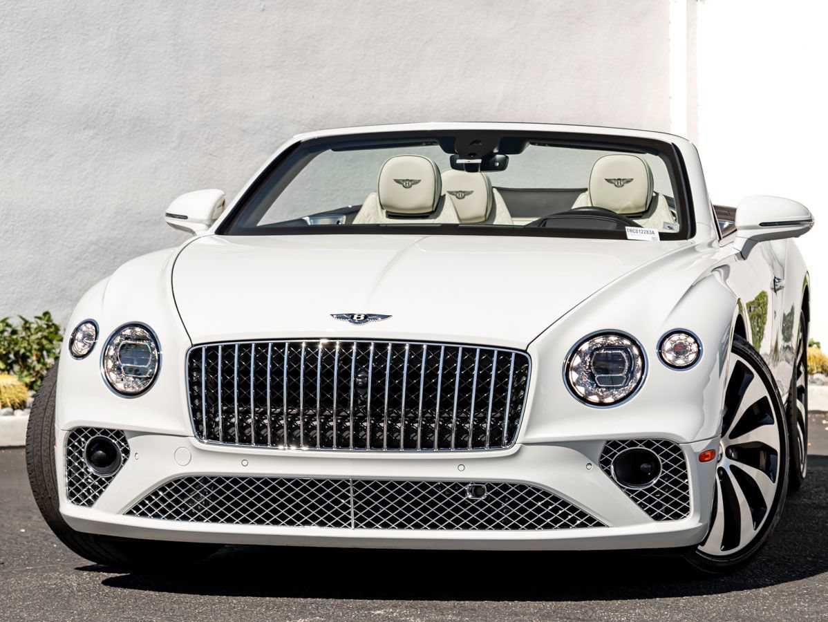 Used 2024 Bentley Continental GT Azure AWD/4WD image 7