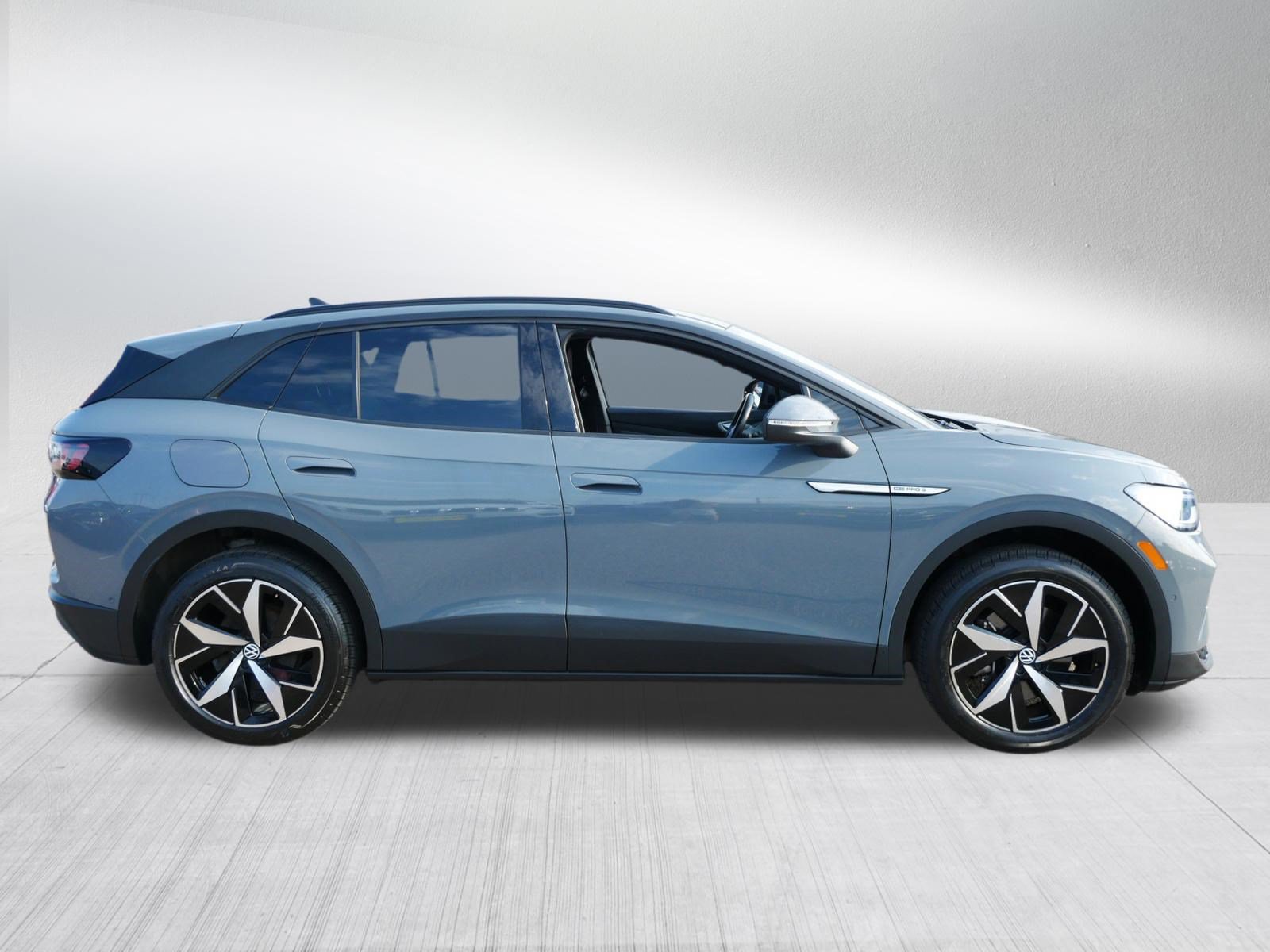 Used 2023 Volkswagen ID.4 Pro S AWD/4WD image 7
