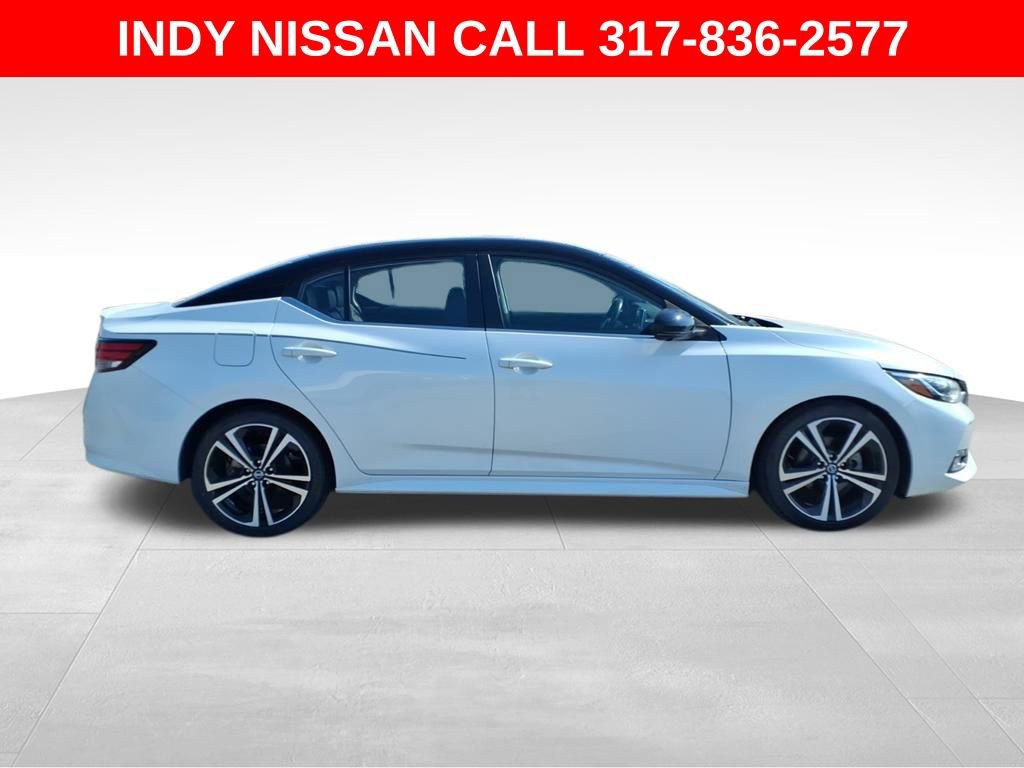 Used 2022 Nissan Sentra SR w/ SR Premium Package FWD image 9