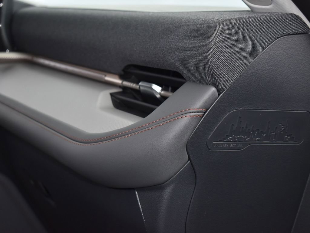 New 2026 Ford Explorer Active image 19