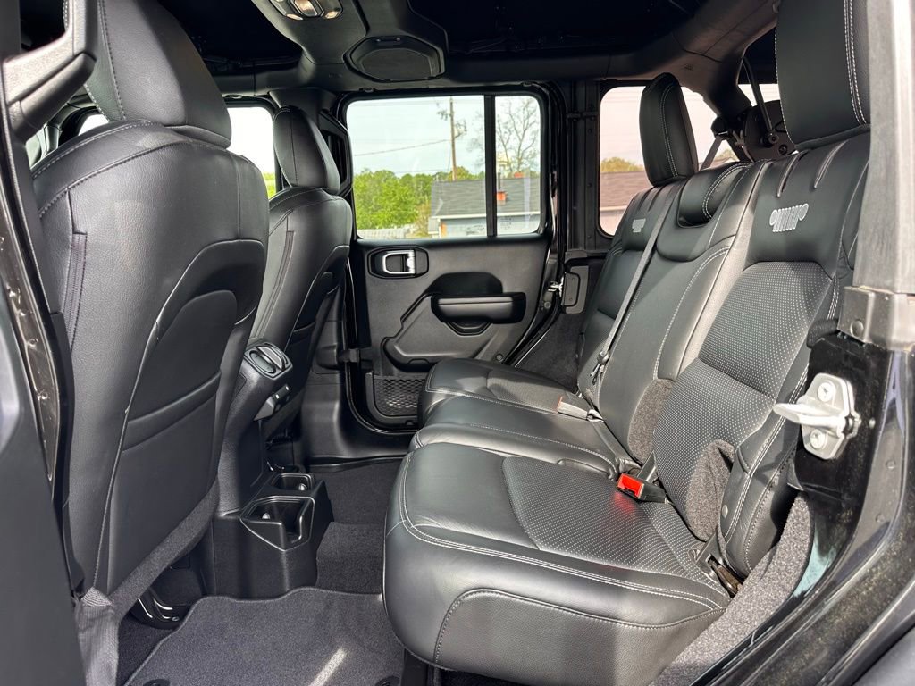 Used 2021 Jeep Wrangler Unlimited Sport image 22