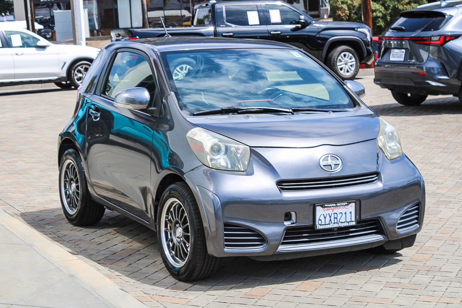 Used 2012 Scion iQ w/ Rear Speaker Pkg FWD image 3