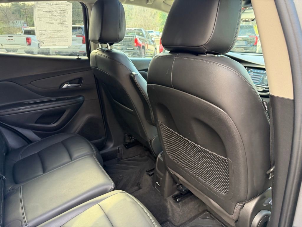 Used 2020 Buick Encore Essence w/ Experience Buick Package image 16