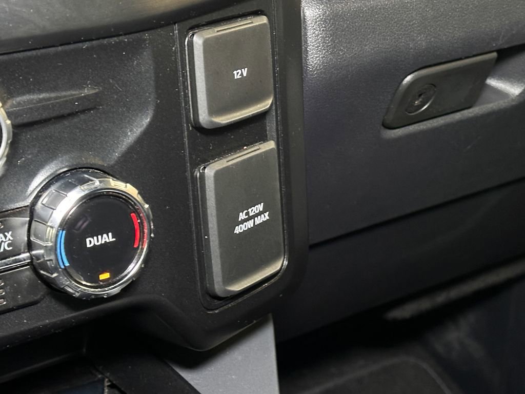 Used 2024 Ford F250 Lariat w/ Black Appearance Package AWD/4WD image 41