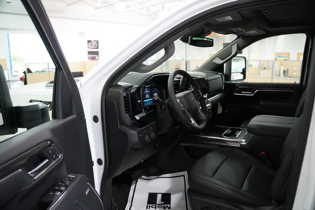 New 2026 Chevrolet Silverado 2500 LTZ AWD/4WD image 12