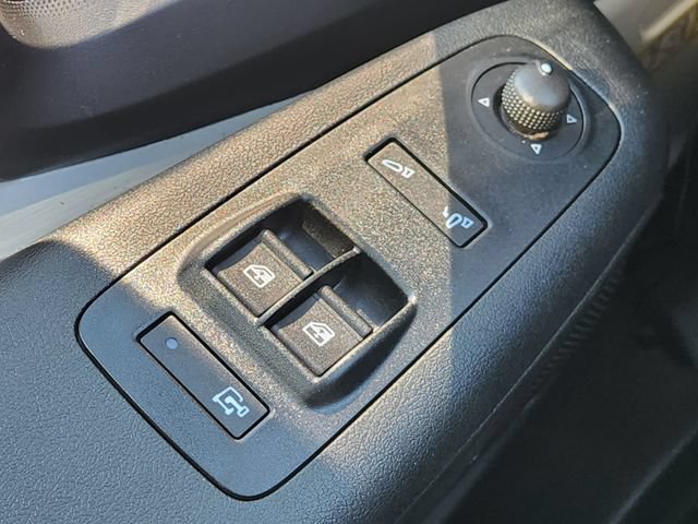 Used 2026 RAM ProMaster 2500 w/ Convenience Group FWD image 28