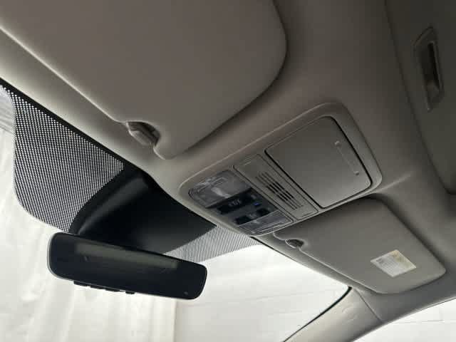 Certified 2026 Honda Odyssey Touring image 21