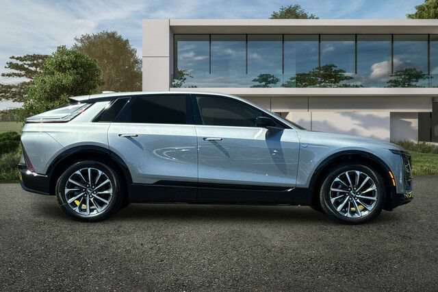 New 2026 Cadillac Lyriq Sport w/ LPO, Floor Liner Package AWD/4WD image 3