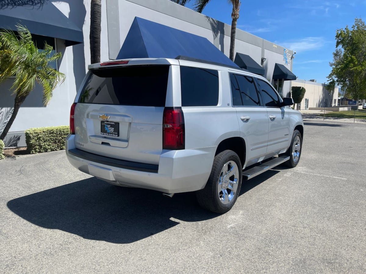 Used 2017 Chevrolet Tahoe LT w/ LT Signature Package RWD image 5