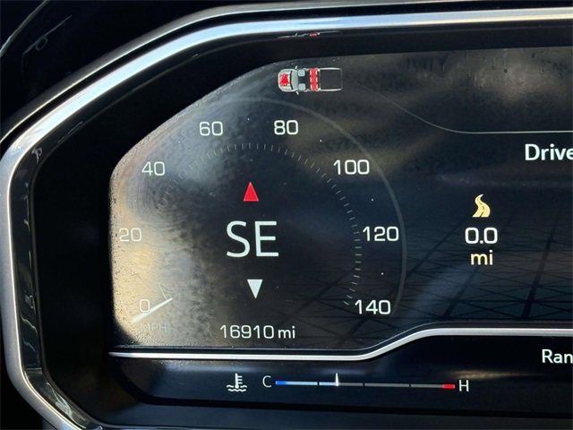 Certified 2025 GMC Sierra 1500 SLT image 24