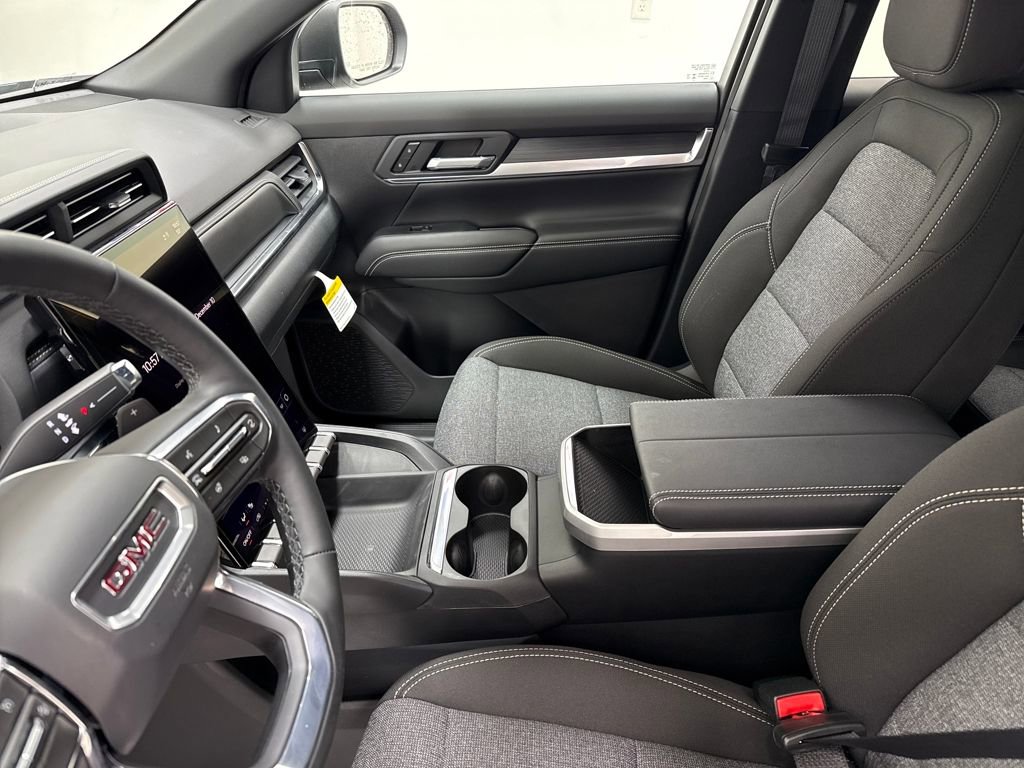 New 2026 GMC Terrain Elevation w/ Black Edition image 25