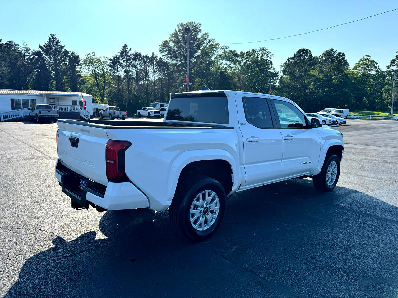 Used 2024 Toyota Tacoma SR5 image 6
