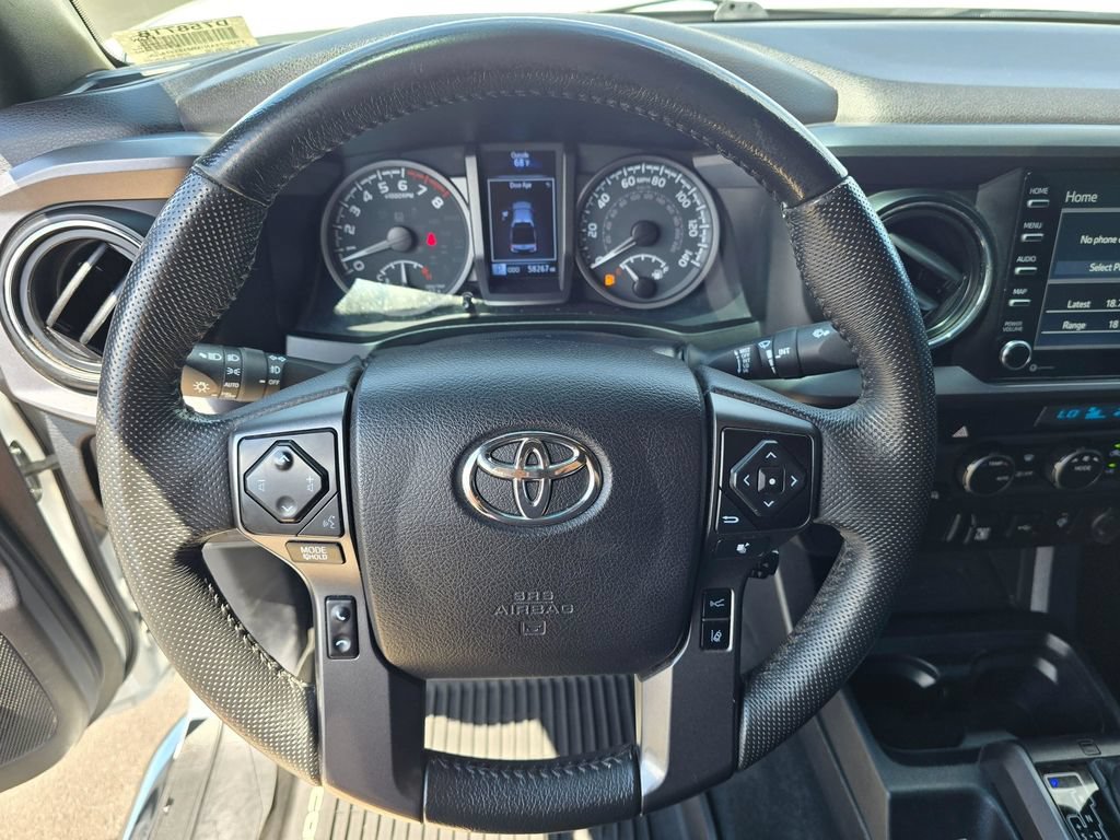 Used 2021 Toyota Tacoma TRD Sport AWD/4WD image 19