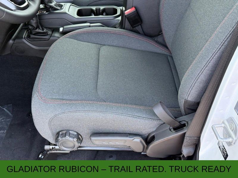 New 2025 Jeep Gladiator Rubicon w/ Convenience Group image 11