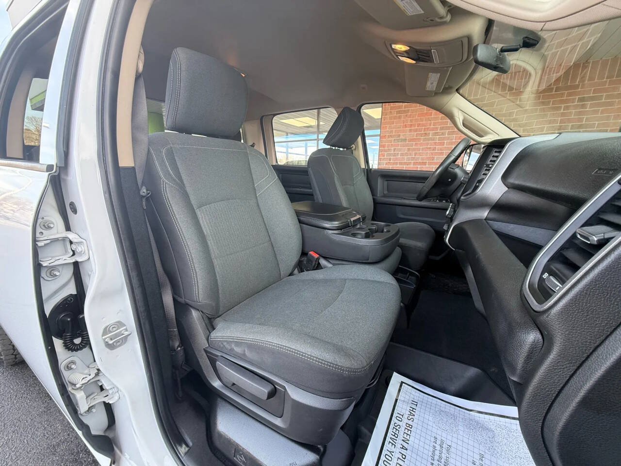 Used 2020 RAM 2500 Tradesman AWD/4WD image 16