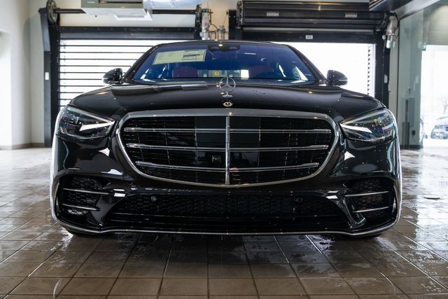 New 2026 Mercedes-Benz S 580 4MATIC Sedan image 2