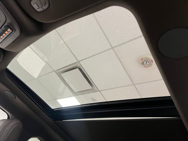 Used 2025 Ford F350 King Ranch w/ FX4 Off-Road Package image 41