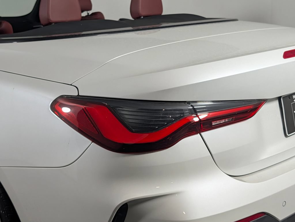 Used 2022 BMW 430i Convertible w/ M Sport Package RWD image 16