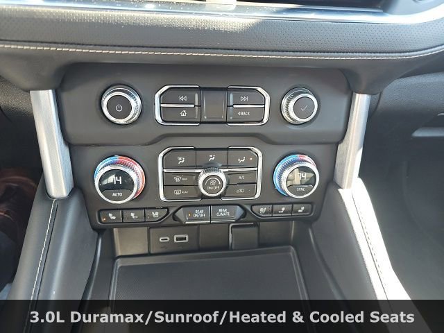 Used 2023 GMC Yukon XL SLT w/ SLT Premium Package image 20